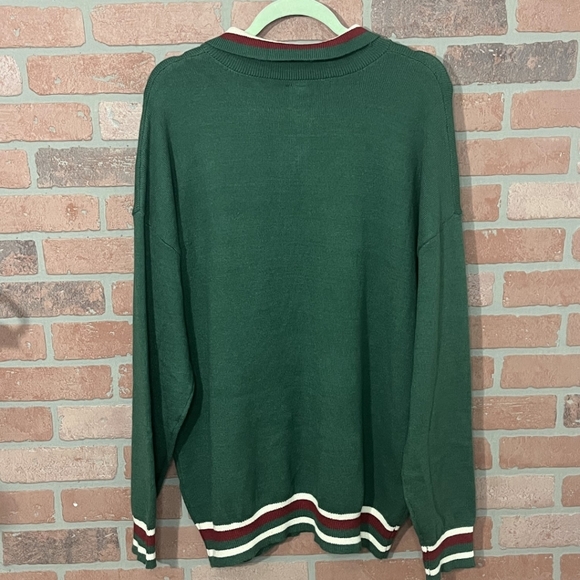 Disney Peter Pan Green Letterman Collared Sweater BoxLunch Exclusive Size Med - Picture 4 of 8